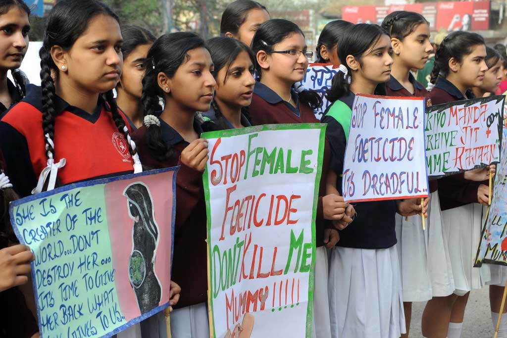 Photo de manifestation en Inde contre les infanticides