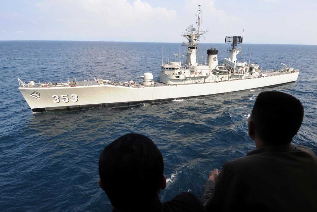 Des navire de guerre de la République d'Indonésie