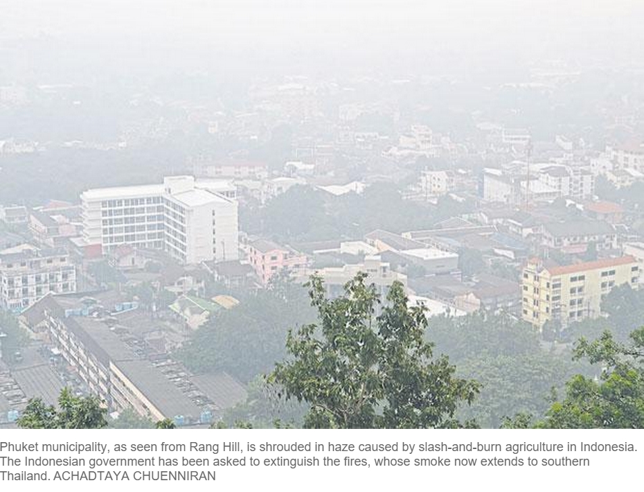 Le smog persiste sur l'île de Phuket en Thaïlande. Copie d’écran du Bangkok Post, le 8 octobre 2015.