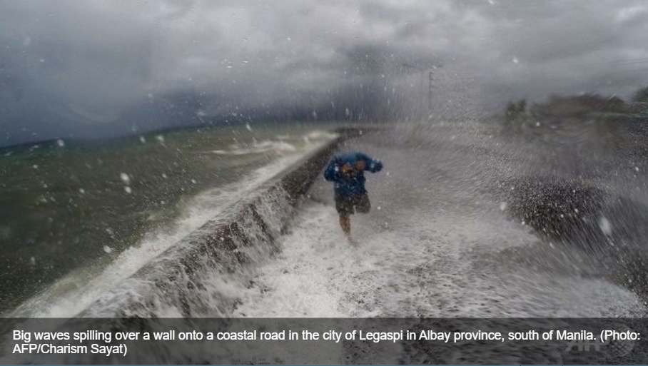 De lourds dégâts matériels mais un faible bilan humain après le passage du typhon Melor aux Philippines