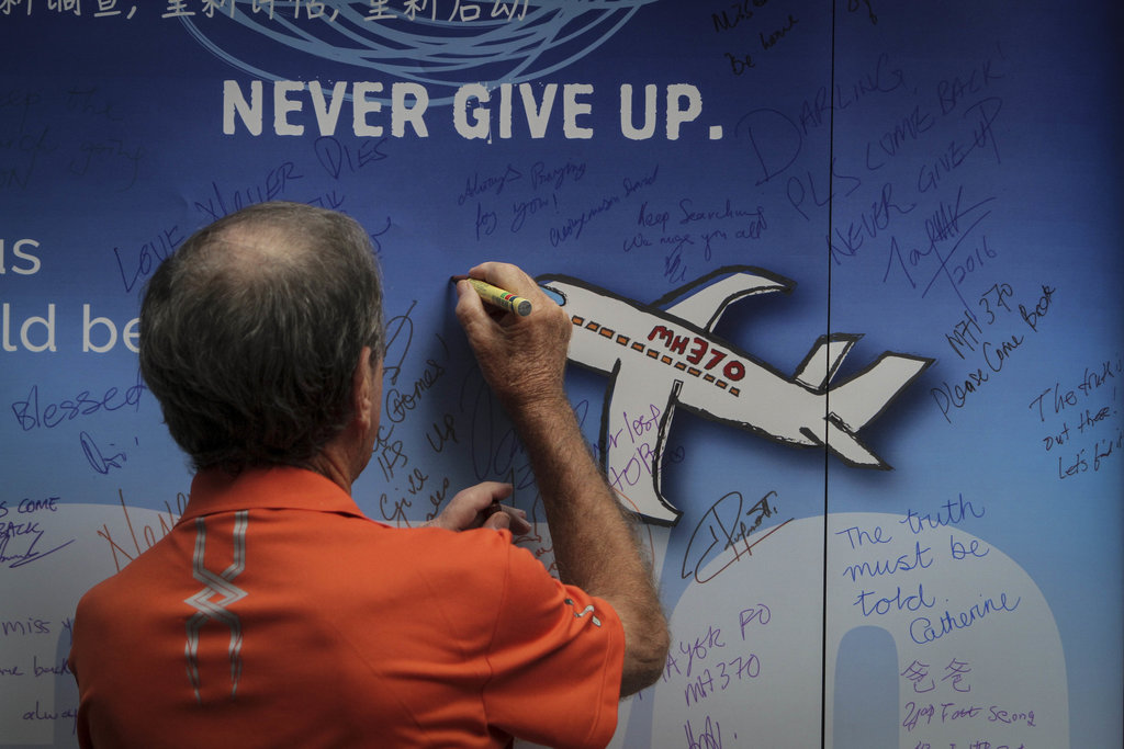 Mur de la mémoire lors d'un rassemblement deux ans après la disparition le 8 mars 2016 du Boeing MH370 de la Malaysian Airlines