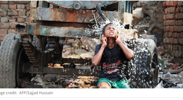 En Inde, plus de 40 degrés et des dizaines de morts à l'Est du pays. Copie d'écran de “Scroll.in”, le 15 avril 2016.