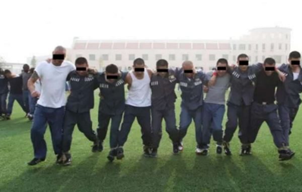 Les prisonniers de la prison de Yancheng purgent leur peine dans les meilleures conditions. Copie d'écran du “South China Morning Post” le 29 avril 2016.