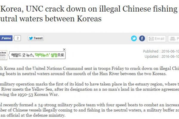 La Corée, aidée de l'ONU a envoyé des troupes pour lutter contre la pêche illégale de chalutier chinois. Copie d'écran du Korea Herald, le 10 juin 2016.