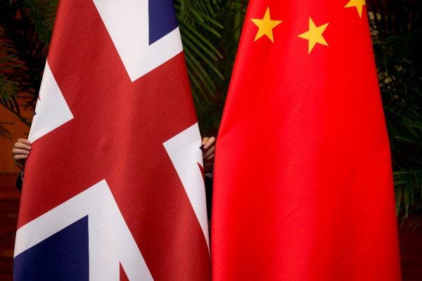 Le drapeau du Royaume-Uni et de la Chine