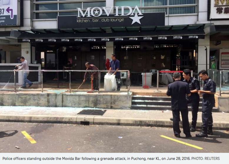 La police malaisienne a confirmé la première attaque terroriste de Daech, qui a fait 8 blessés le 28 juin 2016 dans une boîte de nuit de Puchong, près de Kuala Lumpur. Copie d’écran du Straits Times, le 4 juillet 2016.