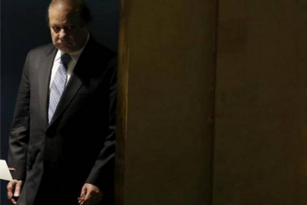 De nombreux défis attendent le Premier ministre pakistanais, actuellement en convalescence, suite à une opération du coeur. Copie d'écran de The Express Tribune, le 1er juillet 2016.