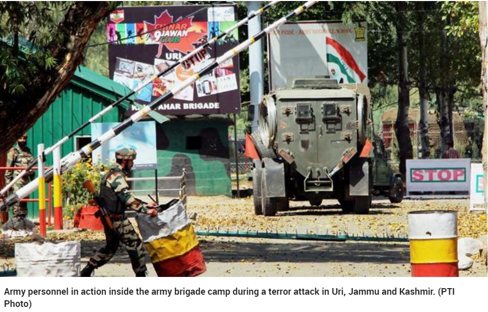 Le Cachemire indien est de nouveau déstabilisé par un violent attentat à l'encontre d'une base militaire, à Uri. Copie d'écran du Hindustan Times, le 19 septembre 2016.