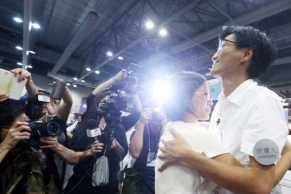 Les démocrates hongkongais devraient garder leur droit de veto au Conseil législatif hongkongais mais se retrouvent divisés avec la percée des indépendantistes. Copie d'écran du South China Morning Post, le 5 septembre 2016.