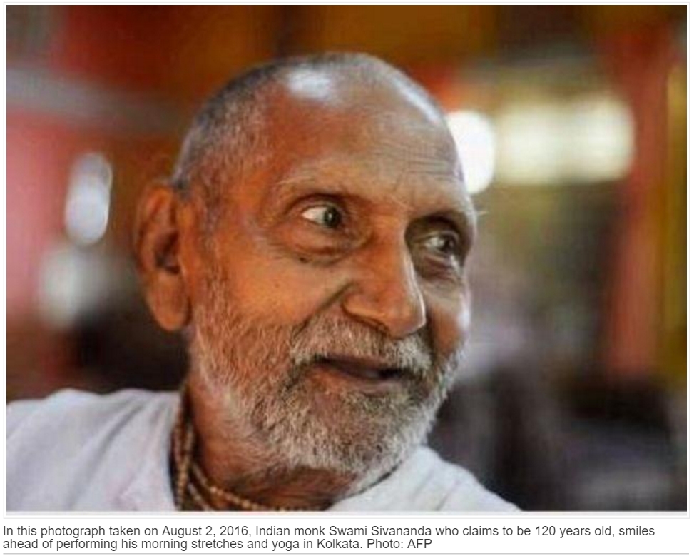 Swami Sivananda fait à peine ses 120 ans (présumés) ! Copie d'écran de The Hindu, le 23 août 2016.