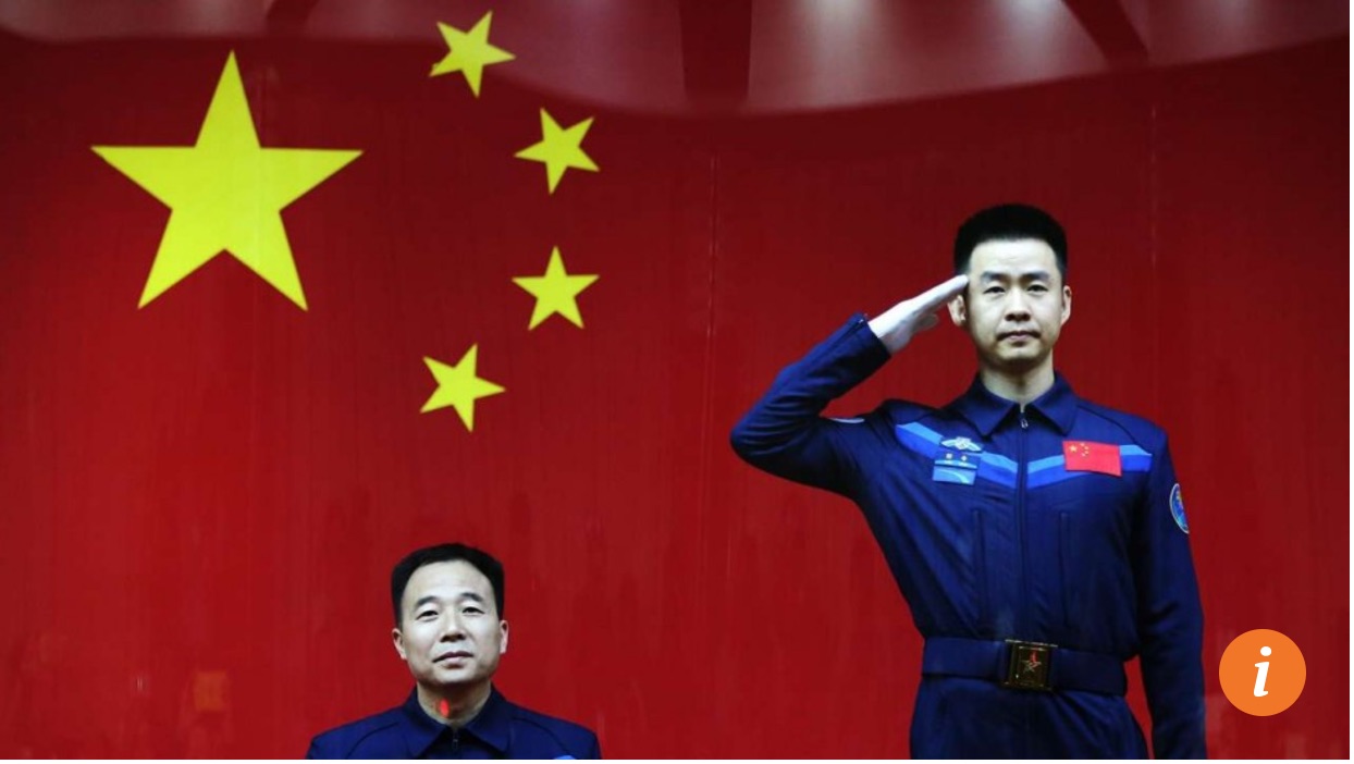 Le vaisseau doit amarrer prochainement avec la station spatiale Tiangong 2, la première horloge à atomes froids basée dans l'espace. Copie d'écran du South China Morning Post, le 17 octobre 2016.
