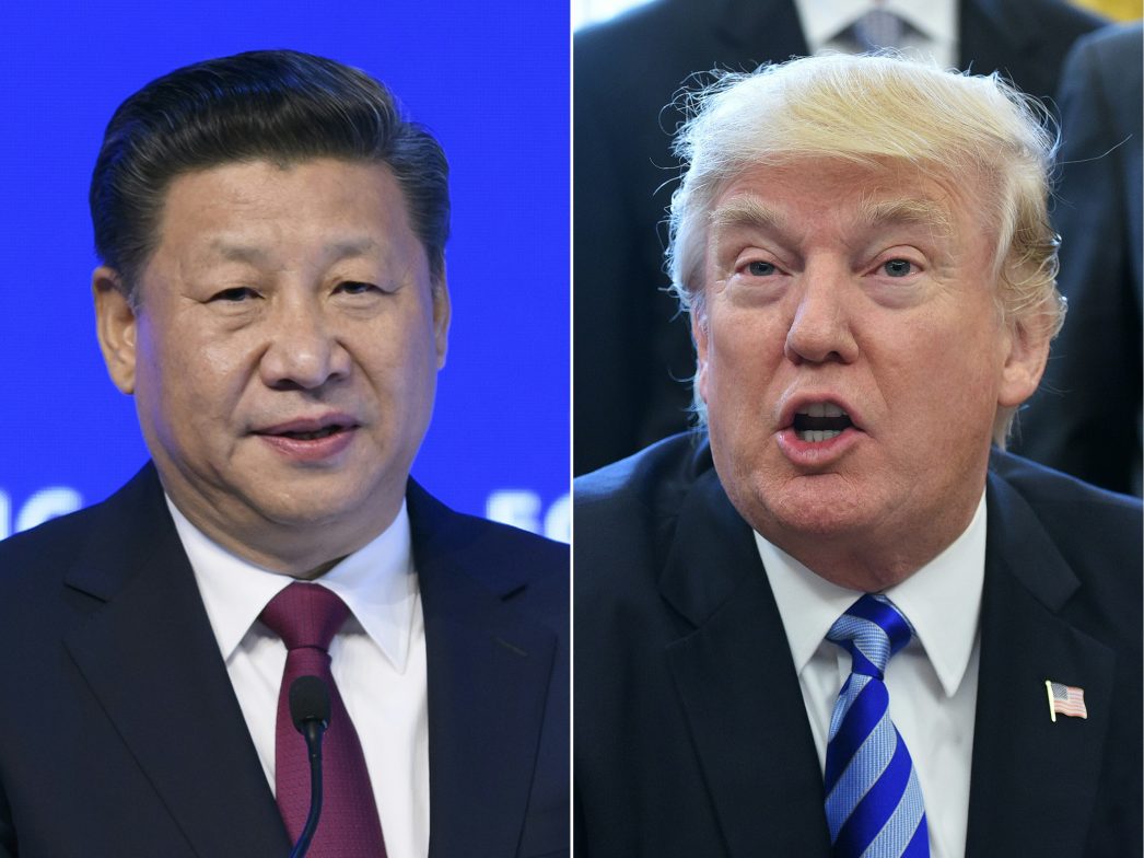 Le président chinois Xi Jinping (à gauche) et son homologue américain, Donald Trump (à droite) à quelque jours du sommet sino-américain.