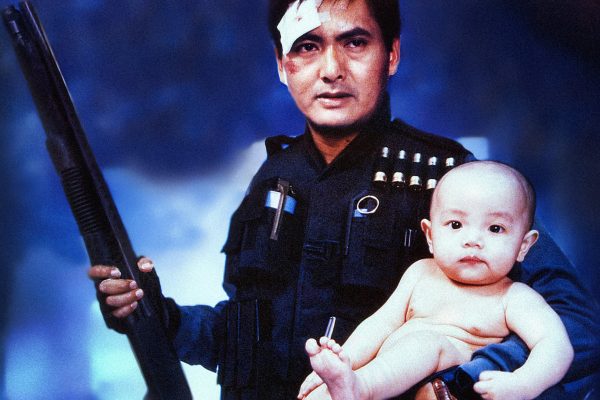 Scène du film "Hard-Boiled" ou " A toute épreuve" dirigé par John Woo avec Chow Yun Fat. Le film sorti en 1992 est caractéristique des films de héros ou "Heroic Bloodshed".