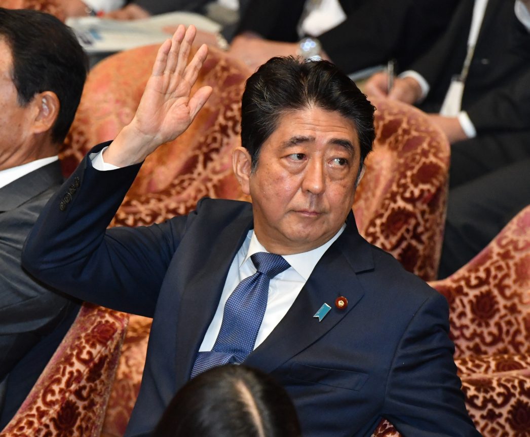 Le Premier ministre japonais Shinzo Abe devant la session parlementaire extraordinaire le 24 juillet 2017.
