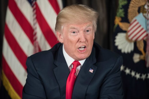 Le président américain Donald Trump a promis "la feu et la colère" à la Corée du Nord depuis le Trump National Golf Club à Bedminster, dans le New Jersey, le 8 août 2017. (Crédits : AFP PHOTO / NICHOLAS KAMM)