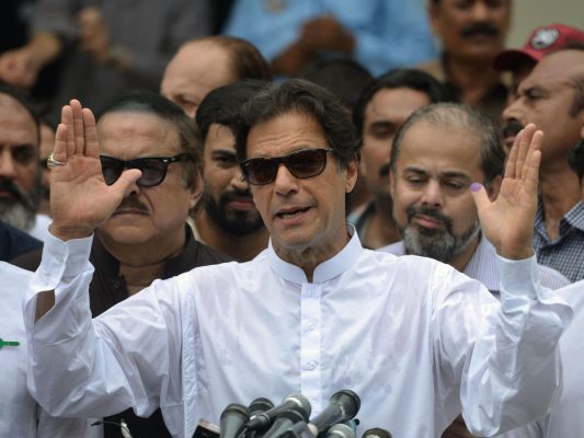 L'ancien capitaine de l'équipe nationale de cricket, Imran Khan est devenue le 19ème Premier ministre du Pakistan le 11 août 2018. (Source : 91.3 WESM)