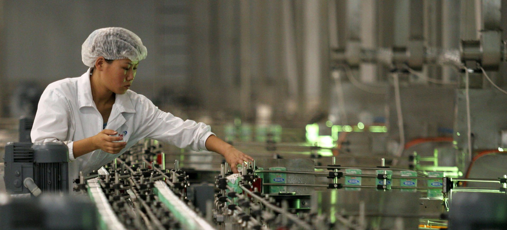 Dans l'une des usines de Yili, géant chinois du lait, dont les produits ont été incriminés dans le scandale de la contamination à la mélamine en 2008. (Source : South China Morning Post)