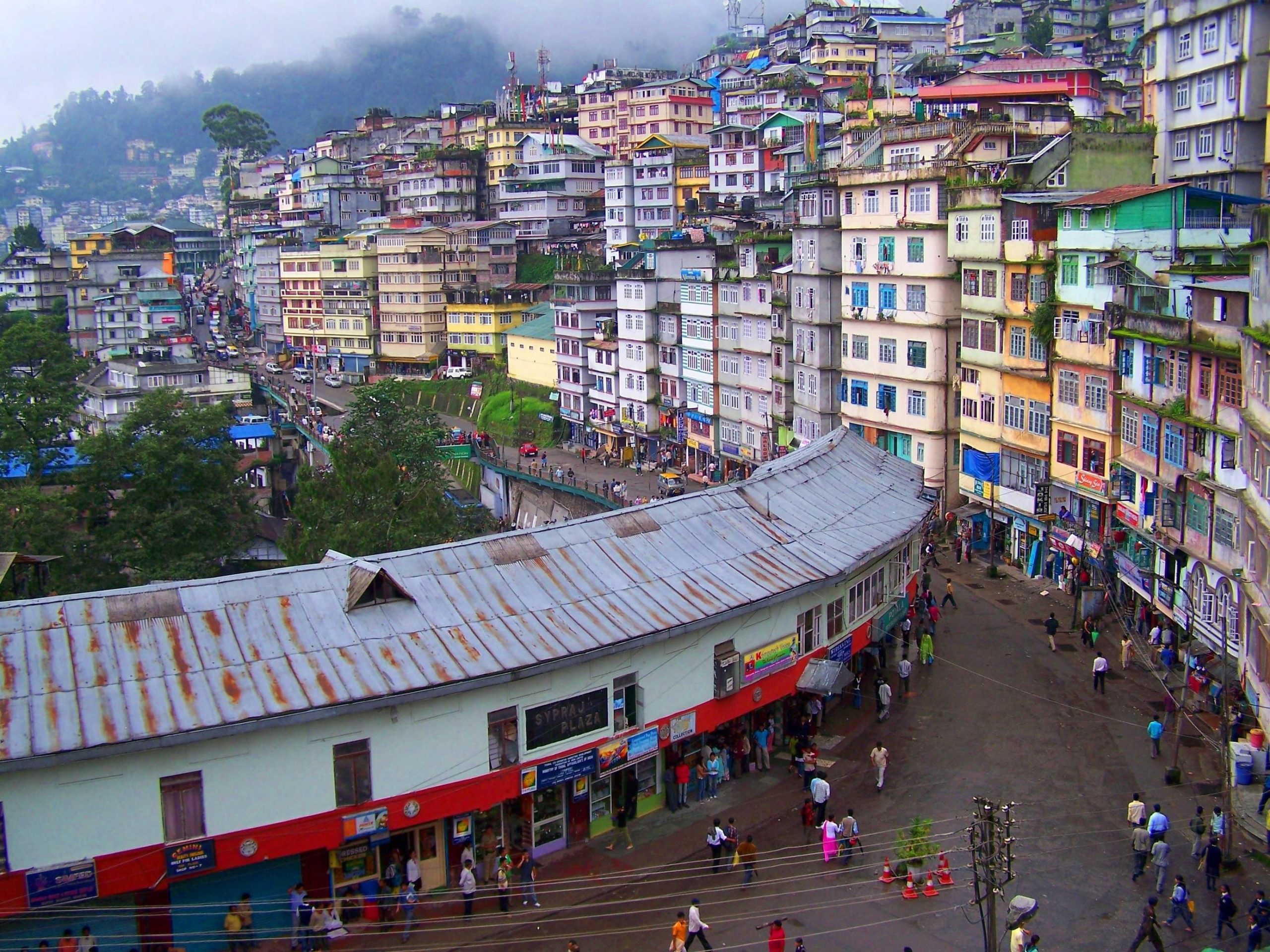 La ville de Gangtok au Sikkim, dans le nord-est de l'Inde. (Source : Pinterest)