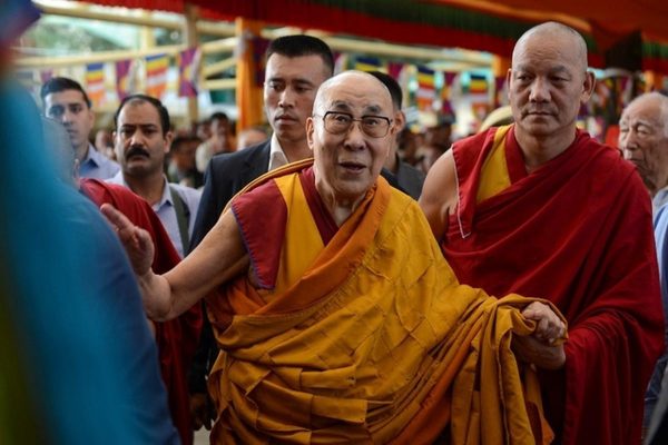 "Seule la personne qui se réincarne a l’autorité légitime pour déterminer [les modalités de sa] réincarnation", a estimé le Dalaï-lama en 2011. (Source : 24heures)