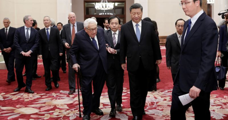 Xi Jinping reçoit Henry Kissinger le 22 novembre 2019 au Grand Hall du Peuple à Pékin. (Source : 6do)