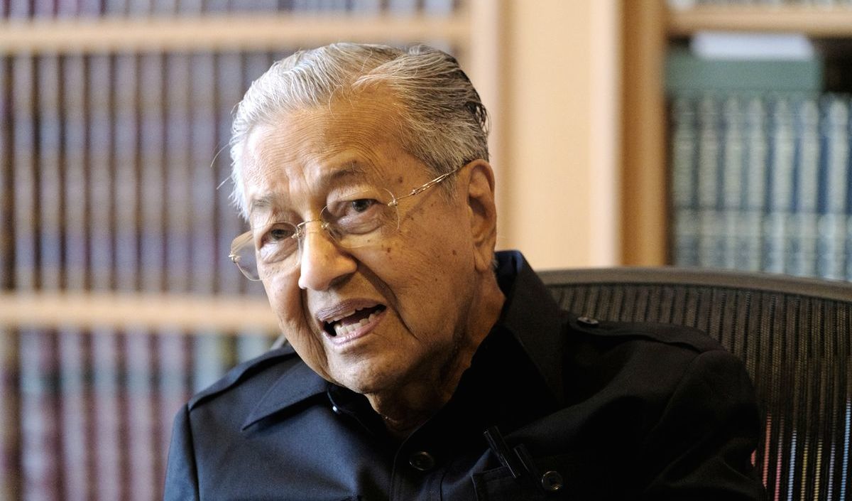 L'ancien Premier ministre malaisien Mahathir Mohamad, 97 ans, de nouveau candidat aux élections du 19 novembre 2022. (Source : Bloomberg)