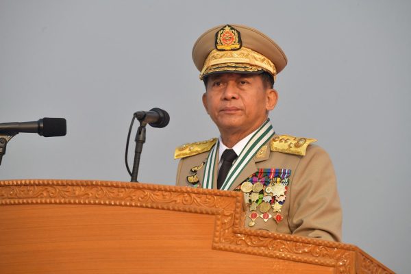 Le général Min Aung Hlaing, chef de la junte birmane au pouvoir à Naypidaw. (Source : Todayonline)