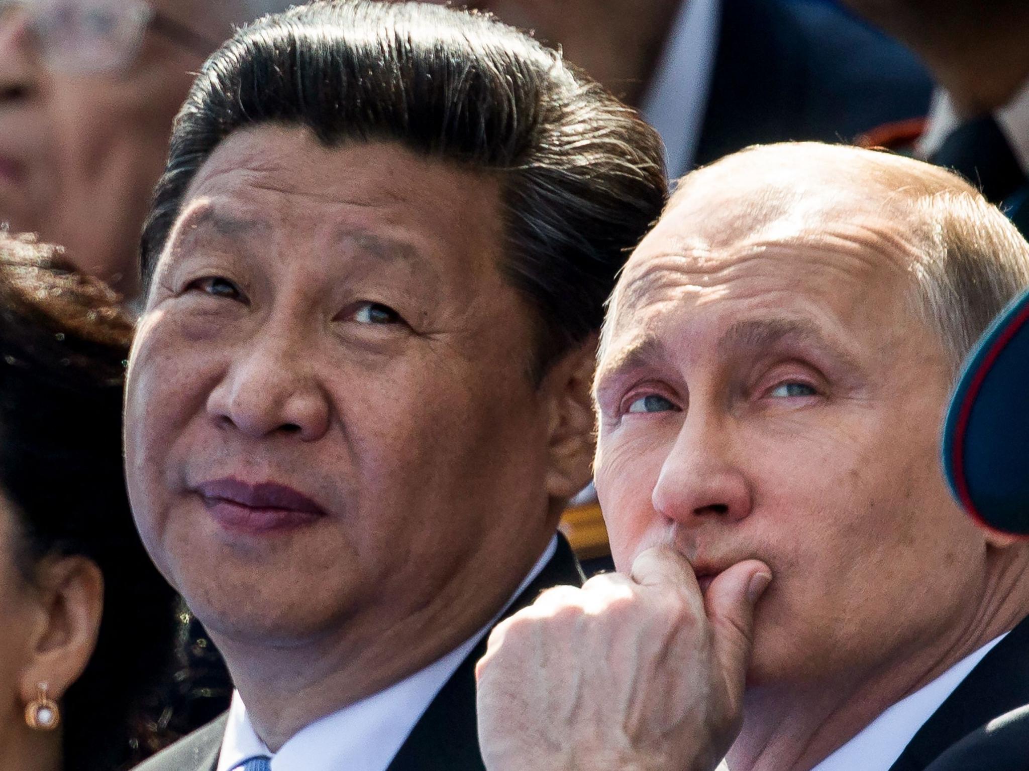 Le président chinois Xi Jinping et Vladimir Poutine. (Source : The Australian)