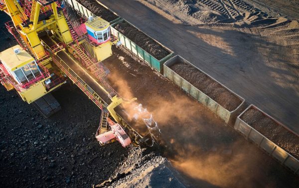 Mine de charbon dans la région sibérienne de Krasnoïarsk. Depuis le début de la guerre en Ukraine, les exportations russes de charbon ont été ramenées à 0 vers l’Union européenne, les États-Unis et la Grande-Bretagne. Aujourd'hui, l’Asie en achète aujourd’hui la quasi-totalité. (Source : CNN)