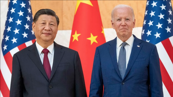 Le président chinois Xi Jinping et son homologue américain Joe Biden, lors d'une rencontre en marge du G20 à Bali, le 14 novembre 2022. (Source : Euronews)