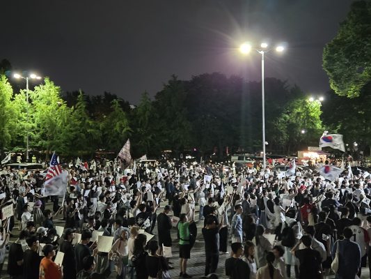Des citoyens se sont rassemblés le 7 juin au parc olympique de Jamsil, à Séoul, pour manifester. DR.